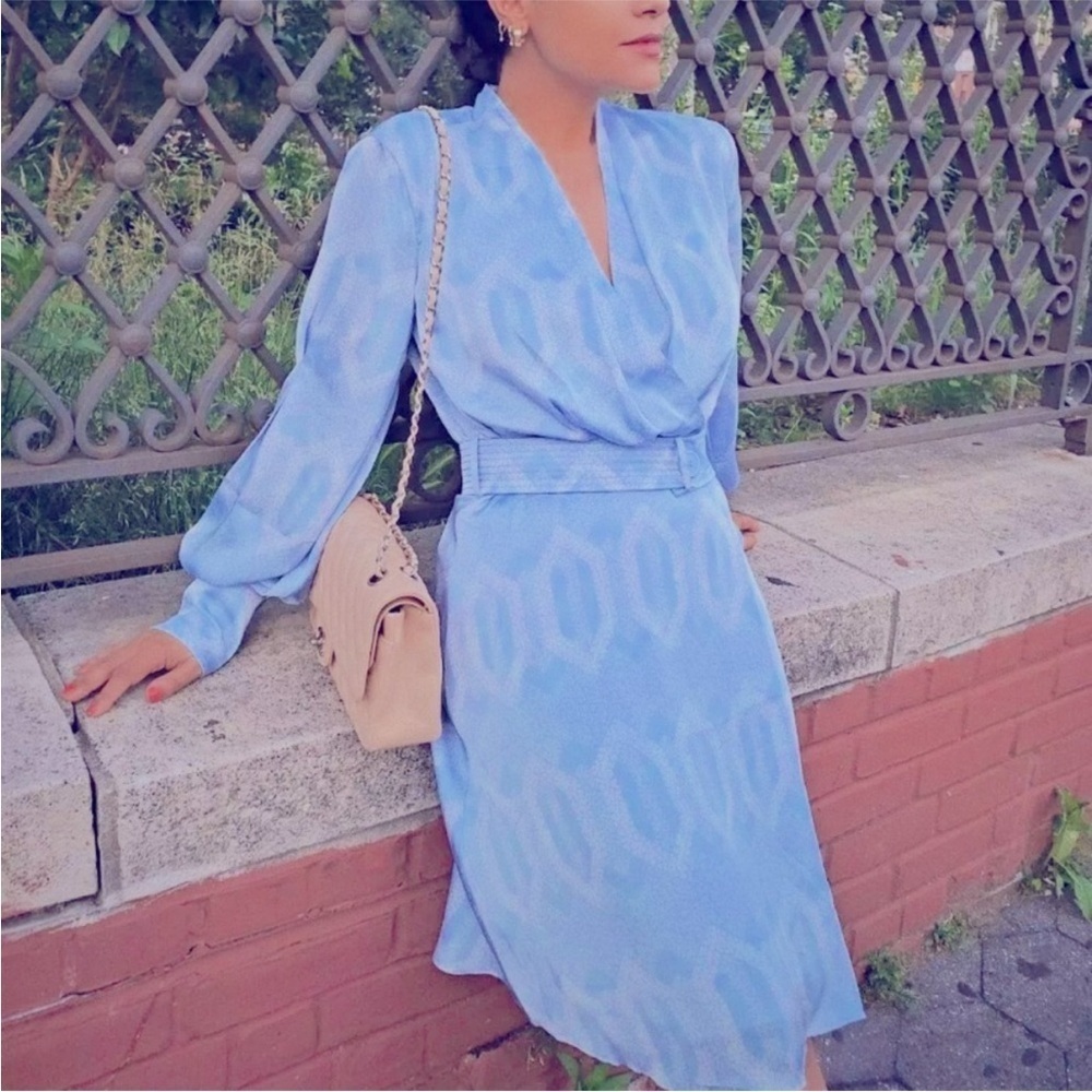 NWOT Equipment Fanetta Geo Printed Blue Long Sleeve Belted Wrap Dress 6 MSRP$425 - Picture 6 of 12